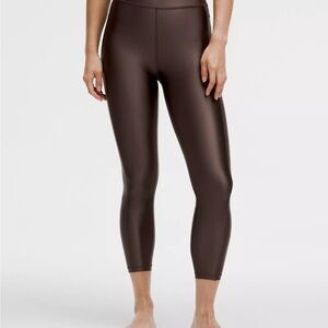 Lululemon expresso Brown satin Leggings 25”